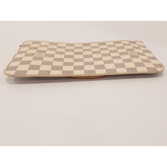 Louis Vuitton Neverfull MM Pochette in Damier Azur Canvas - Picture 3 of 9